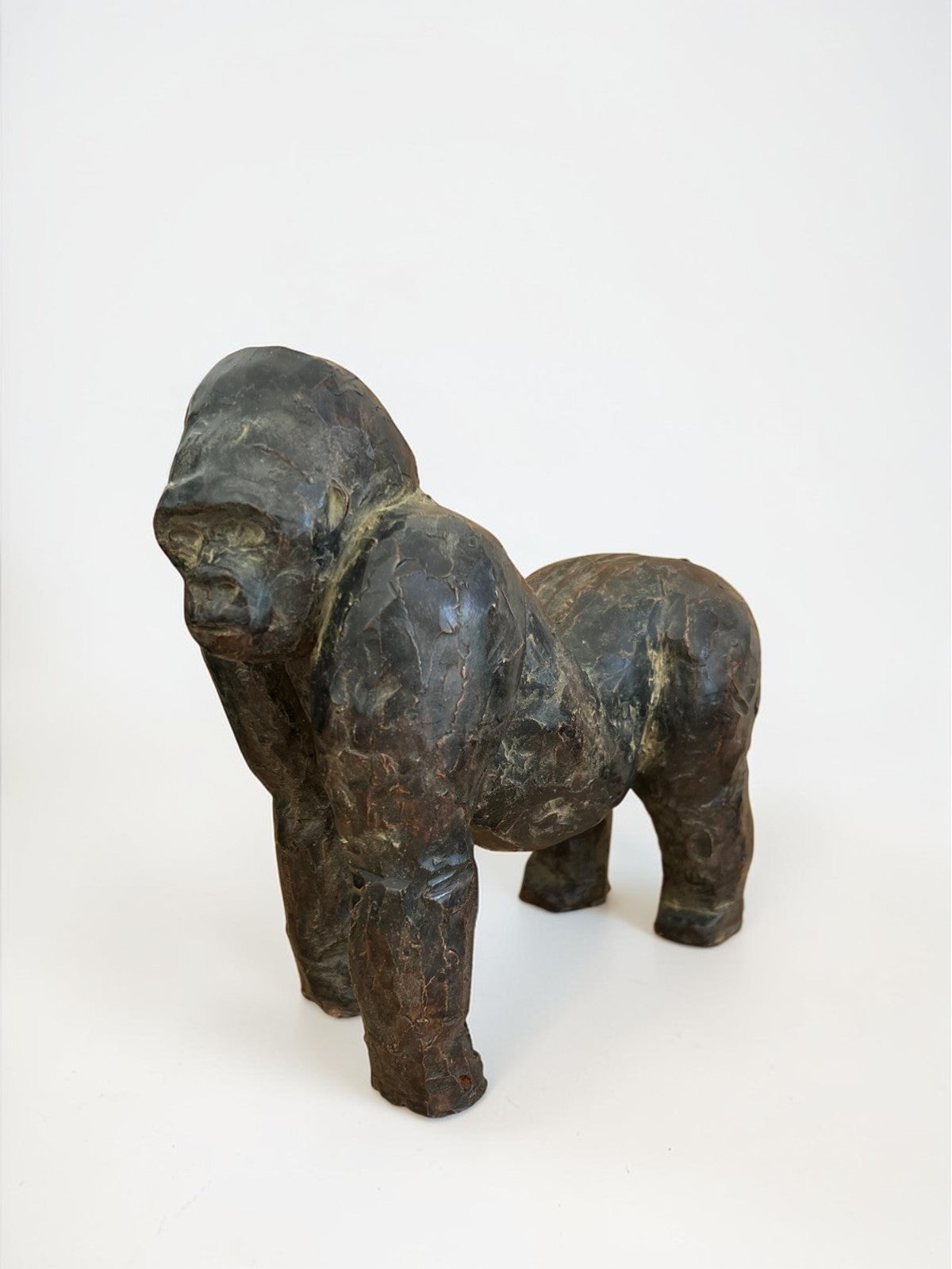 Sculpture gorille